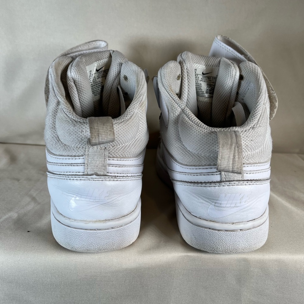 Nike White Athletic Shoes - Picture 4 of 8